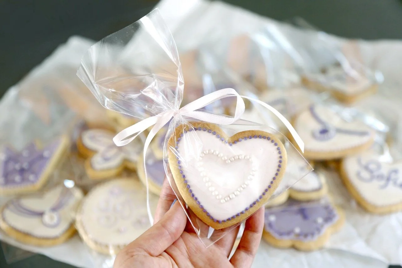 Yiamy Birthday, Anniversary, Engagement, Baby shower, Christening, Corporate, Celebration Party Guest Favours Gift Limassol Cyprus Cookie Vanilla Chocolate Glyko