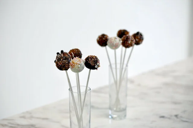 Yiamy Birthday, Anniversary, Engagement, Baby shower, Christening, Corporate, Celebration Party Guest Favours Gift Limassol Cyprus Cookie Vanilla Chocolate Glyko