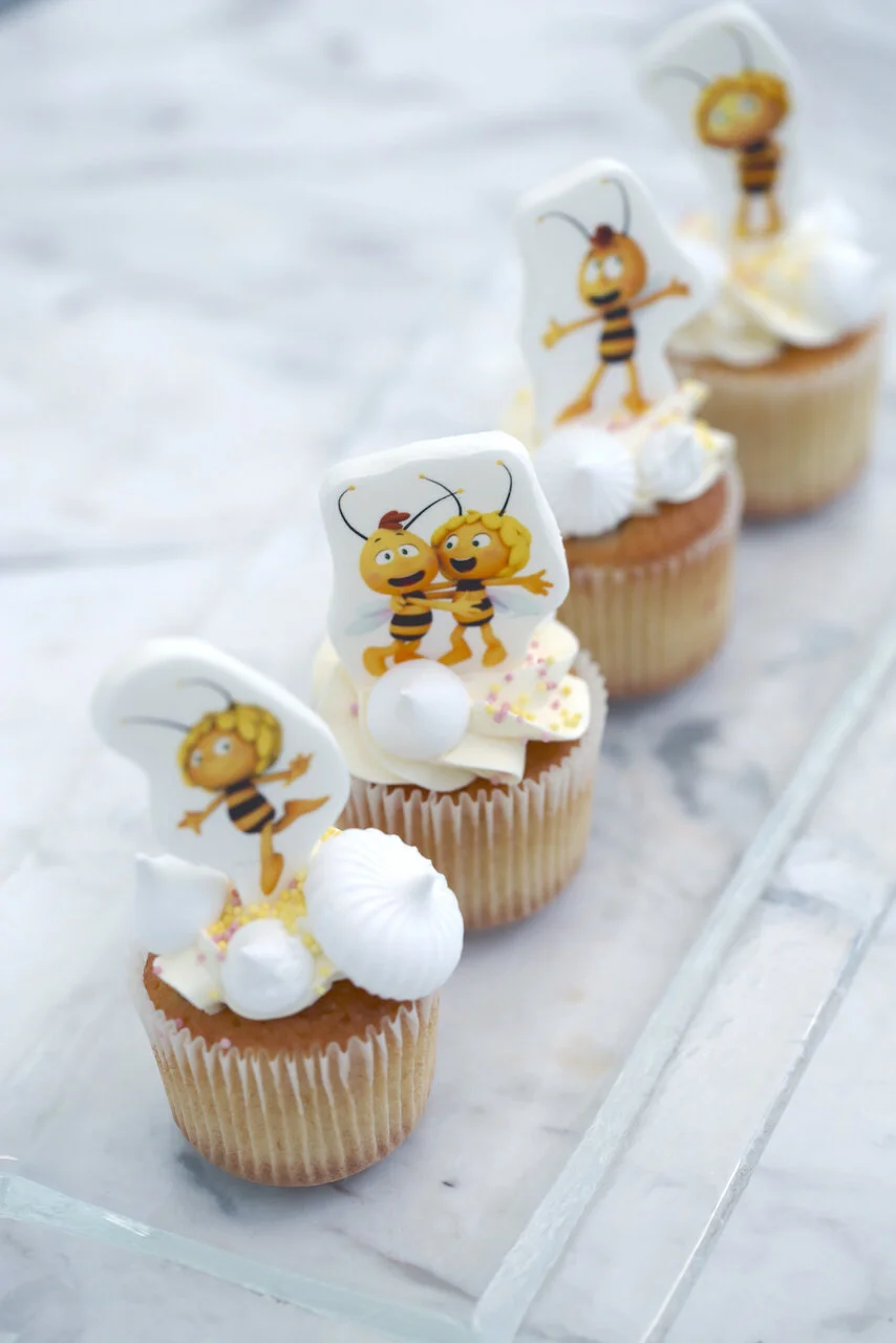 Yiamy Birthday, Anniversary, Engagement, Baby shower, Christening, Corporate, Celebration Party Guest Favours Gift Limassol Cyprus Cookie Vanilla Chocolate Glyko