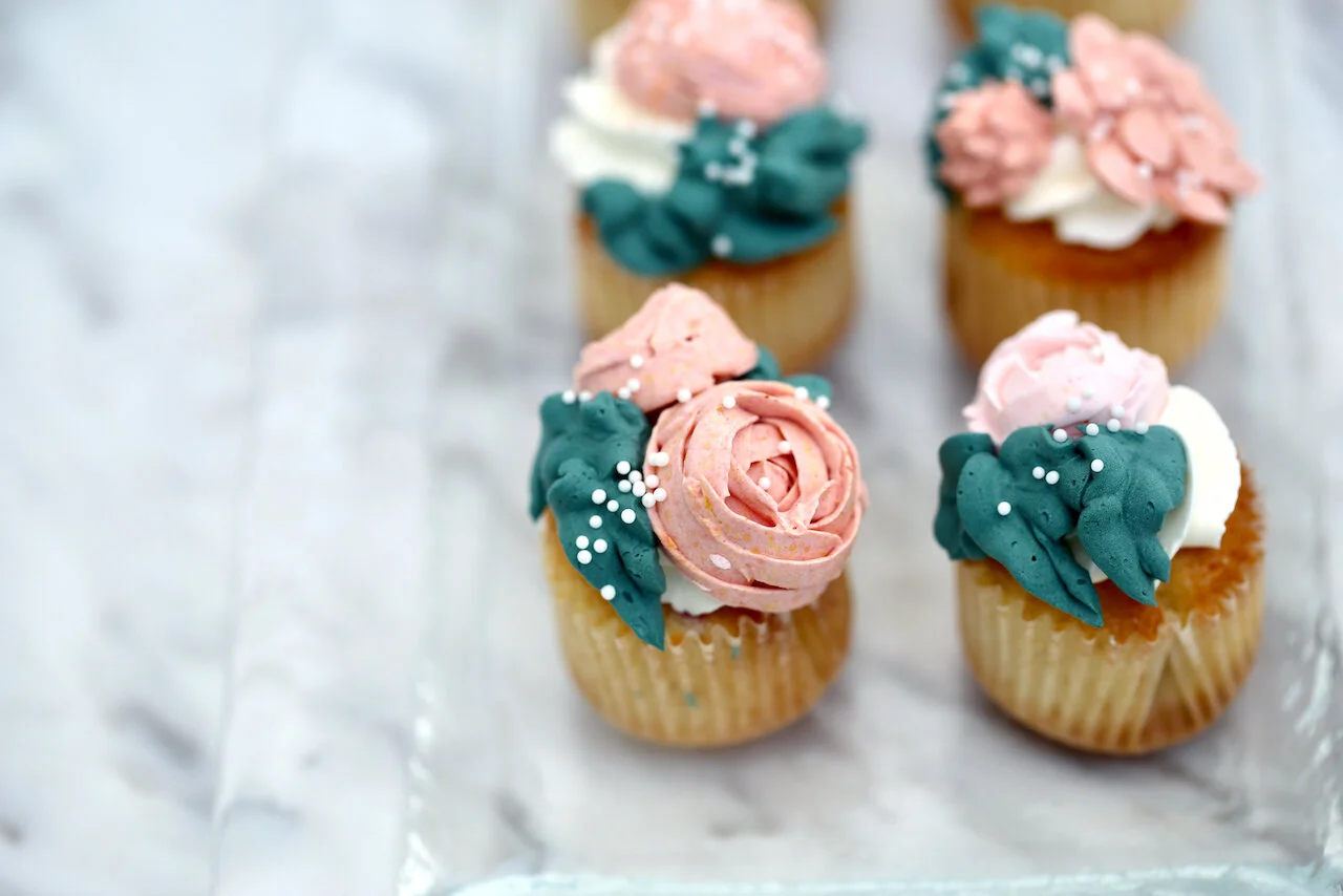 Yiamy Birthday, Anniversary, Engagement, Baby shower, Christening, Corporate, Celebration Party Guest Favours Gift Limassol Cyprus Cookie Vanilla Chocolate Glyko