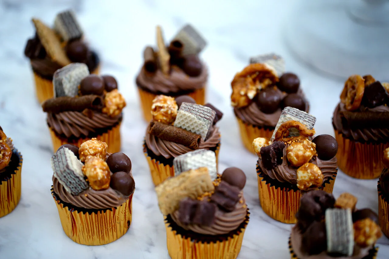 Yiamy Birthday, Anniversary, Engagement, Baby shower, Christening, Corporate, Celebration Party Guest Favours Gift Limassol Cyprus Cookie Vanilla Chocolate Glyko