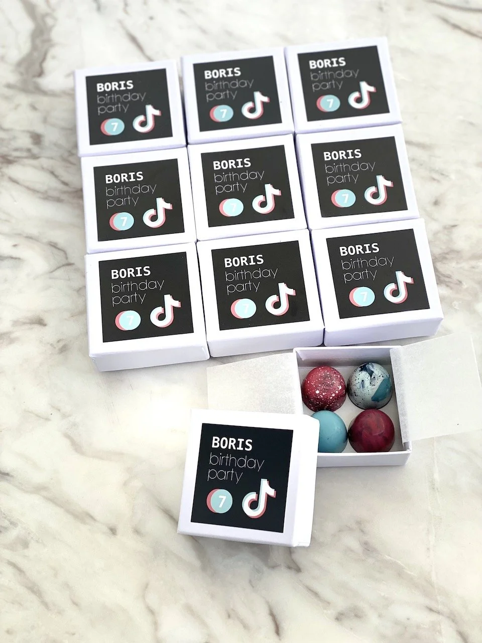 Yiamy_Chocolate Jewels - 18.jpeg