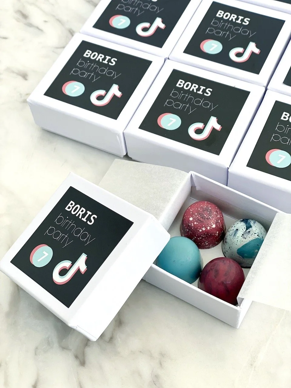 Yiamy_Chocolate Jewels - 20.jpeg