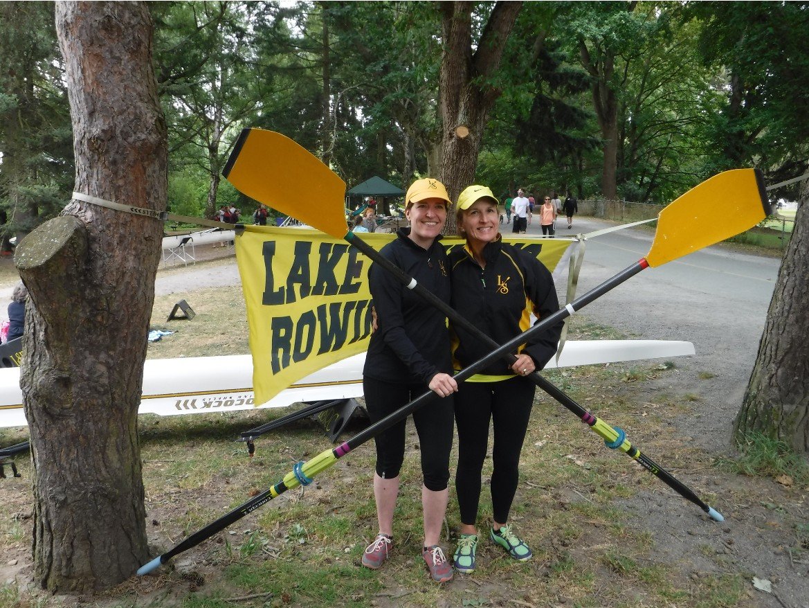 2016-08 women crossed oars.jpg