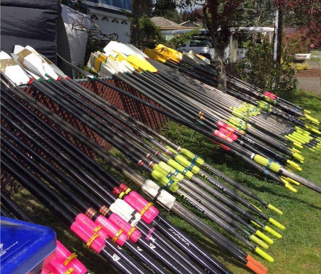 2018 spring sprints oars fence.jpg