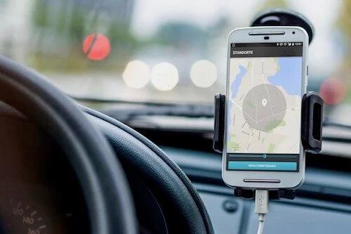 Vi kan leverer Epi-Care mobile med en smartphone, så du har en telefon dedikeret til at overvåge epileptiske anfald.
