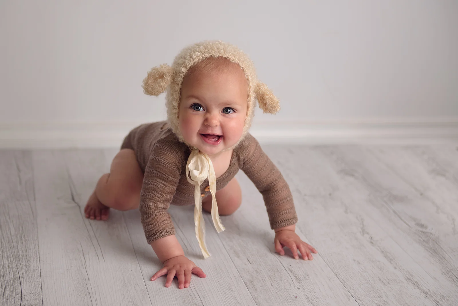 sitter baby photos adelaide.jpg