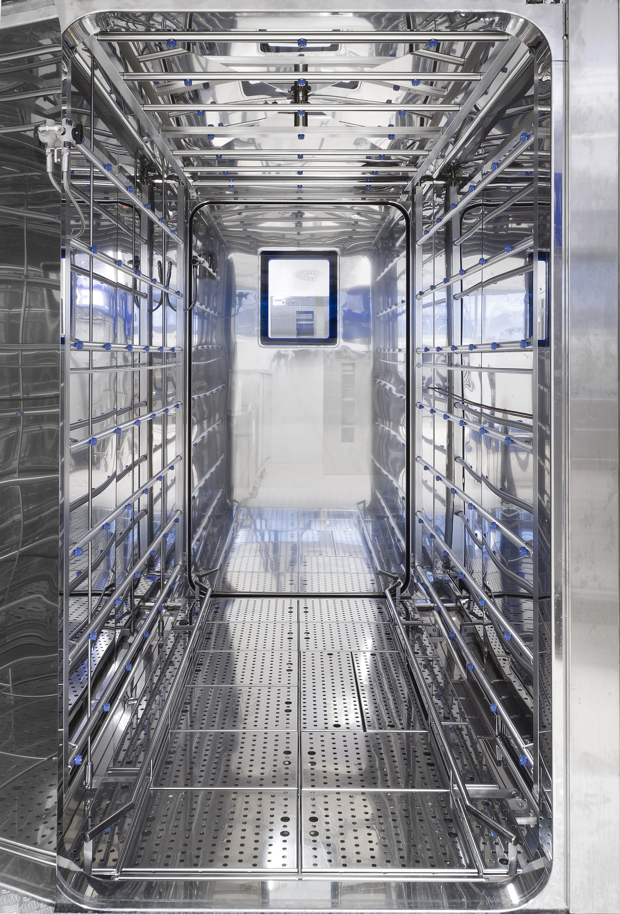 LC 70 washing chamber.jpg