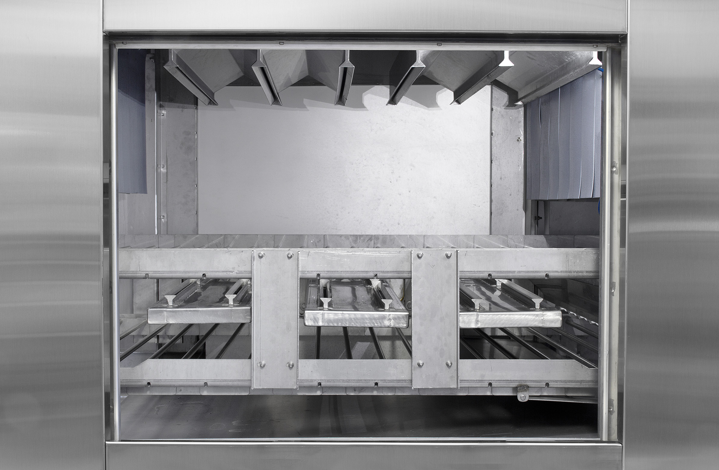 AC 3500 drying chamber_2.jpg