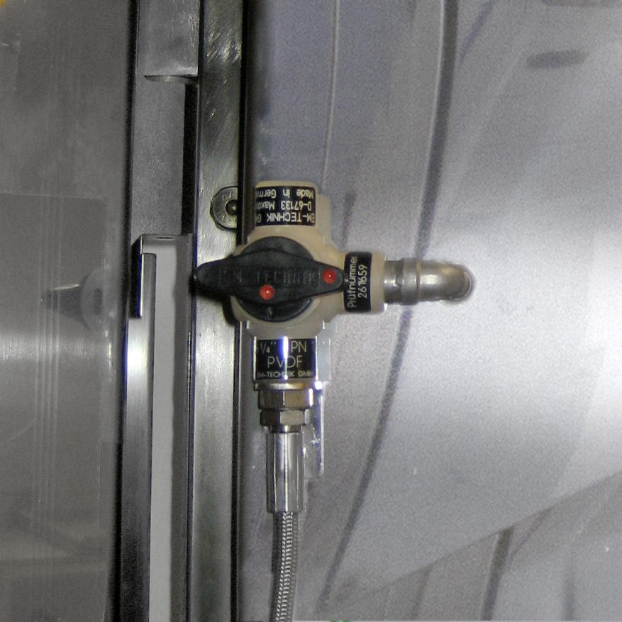 DeconLock door air sealing manual valve .jpg