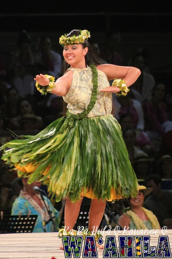 KAUANOEOWAAHILA-merriemonarch2013-12.jpg
