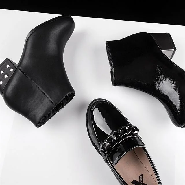 #creative #flatlays
#womenswear #shoes
.
.
.
.
.
.
.
.
.
#photography #ecommerce #fashion #womenswear #menswear #fashionphotographer #clothing #fashionshoot #fashiongram #instaphoto #picoftheday #photooftheday #marketing #wanderlust #ecom #website #photo #photodaily #love #instagood #happy