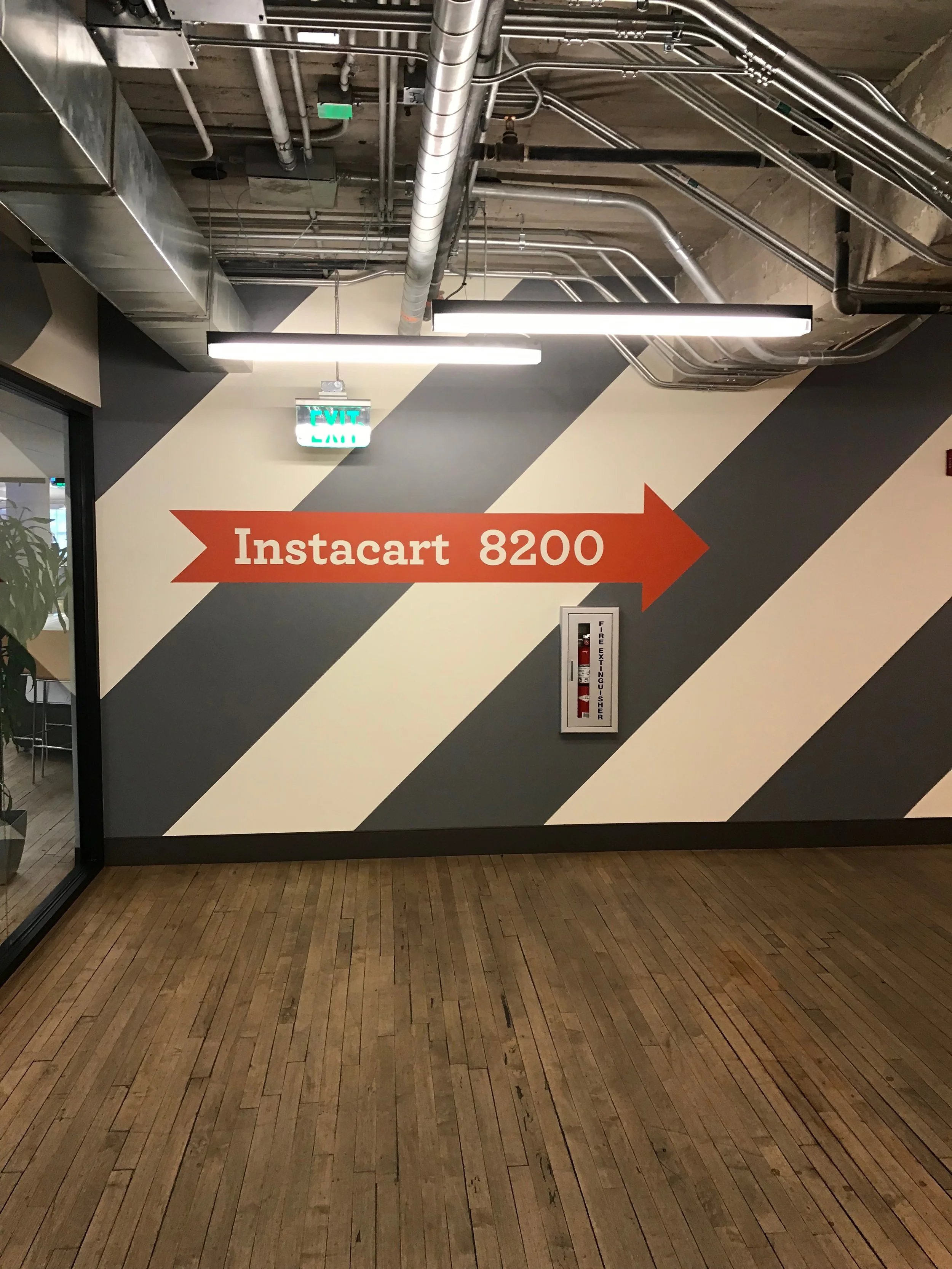 ISTCRTOutsideHall.jpg