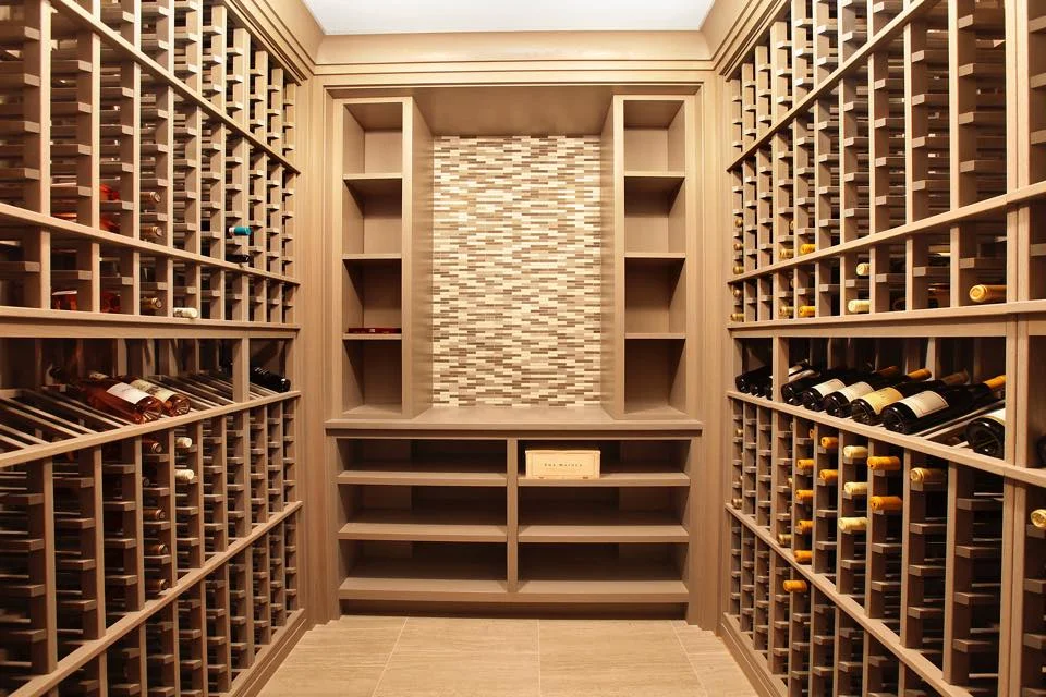 joshua Friedman millwork wine bar.jpg