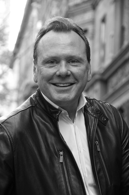 Victor Lewis - Founder Muse On Demand