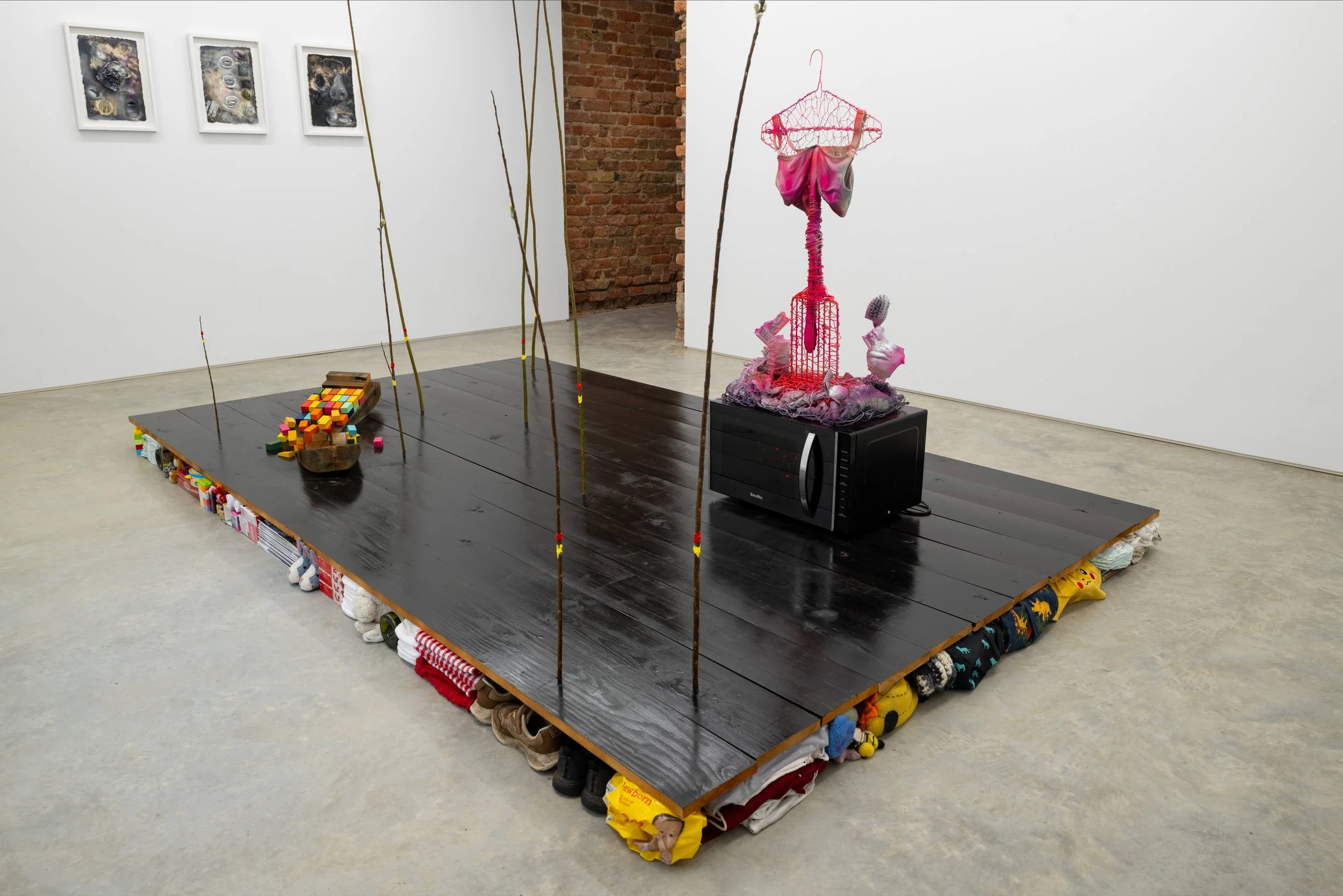    Ships in the Night    Rosie Reed and Finbar Ward  365 × 213 × 240cm  Timber, willow, wire, plaster, paint &amp; household objects  2026 