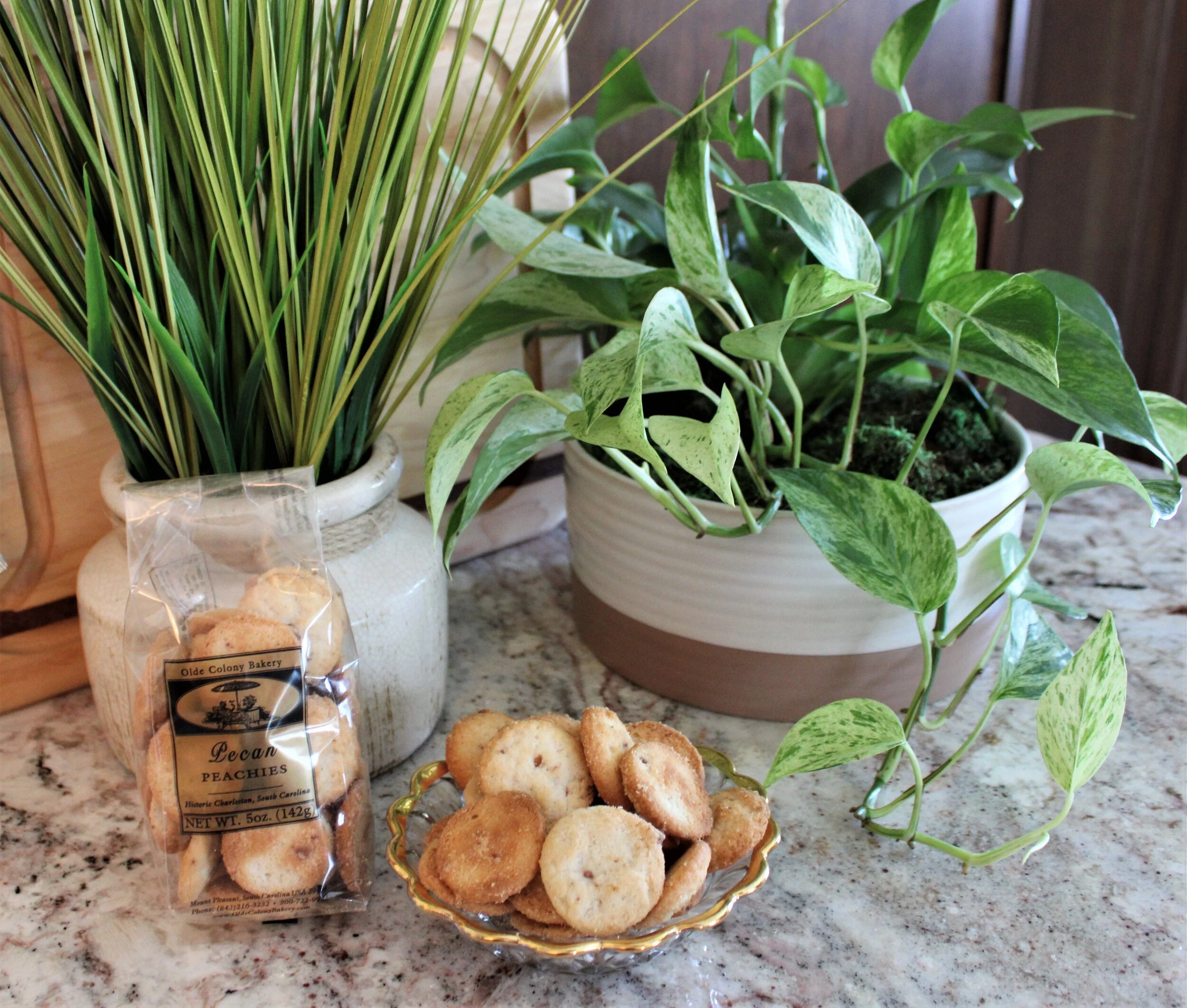 Old Colony Bakery Pecan Peachies