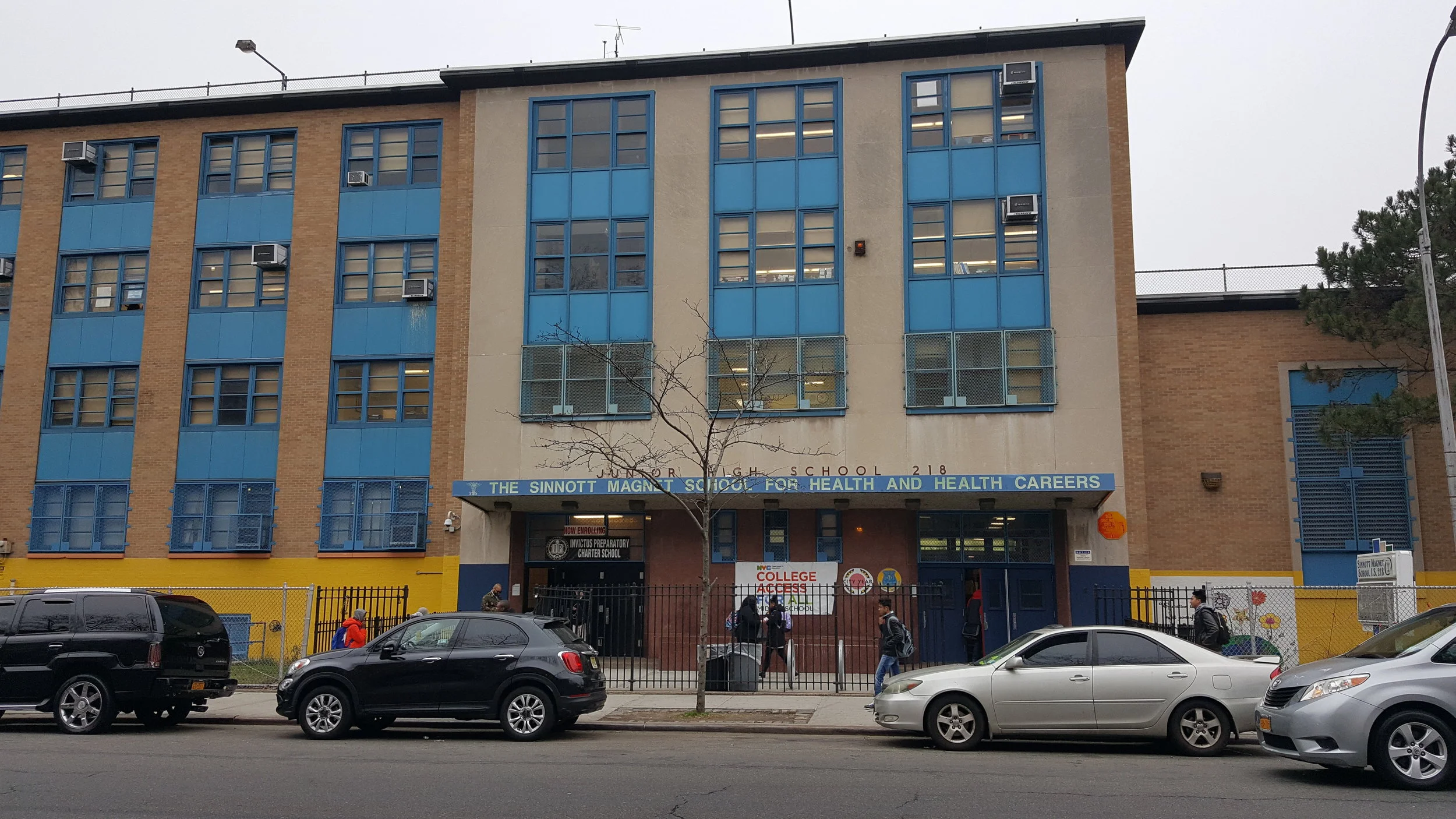 Episode 2 Noah Goes to High School — The Bell