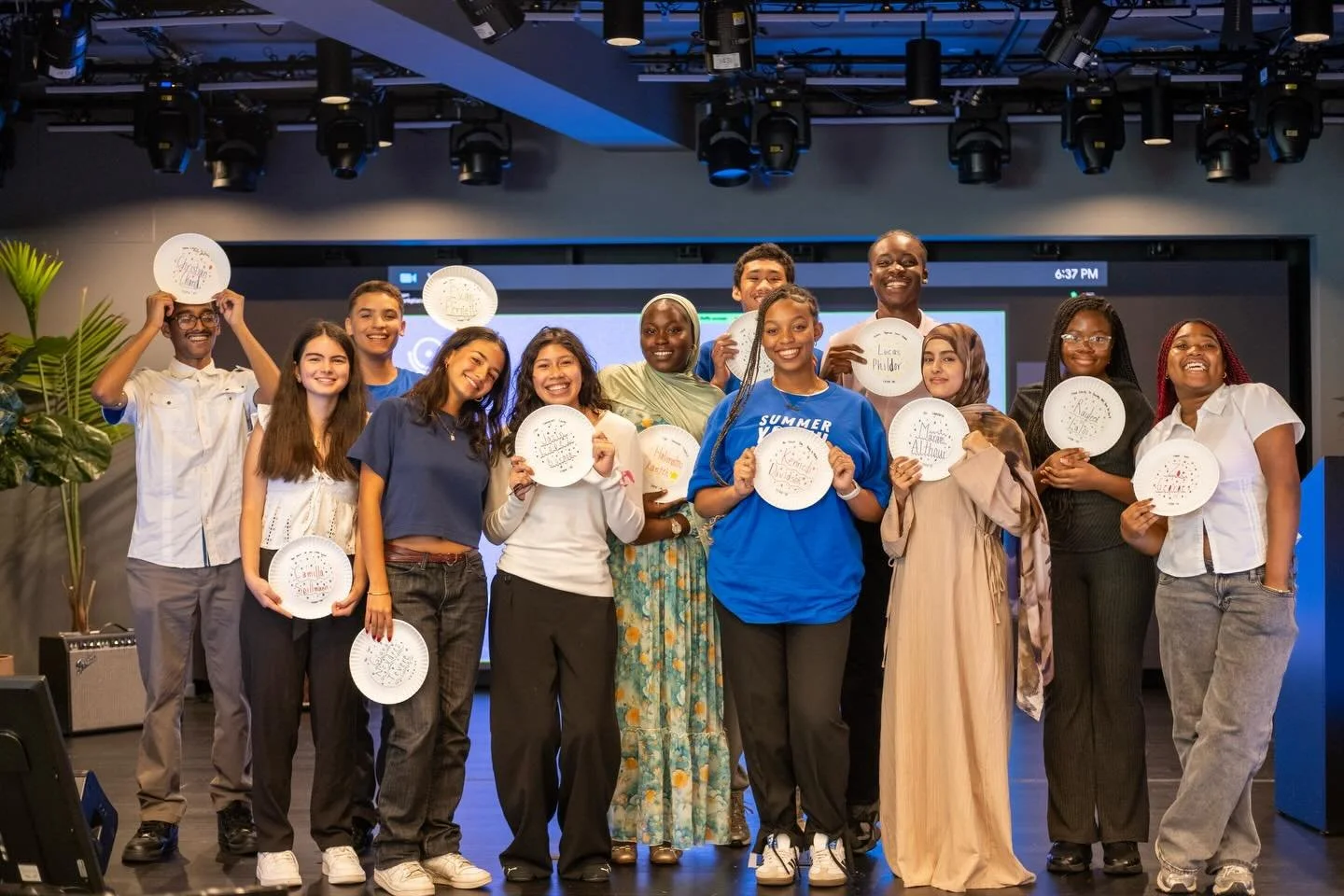 ✨ 2025 at The Bell ✨

51 paid student internships &mdash; our most ever

$55,000 in stipends distributed directly to student interns

29 youth-produced podcast episodes, totaling 9+ hours of scripted, fact-checked reporting

30 new high school journa