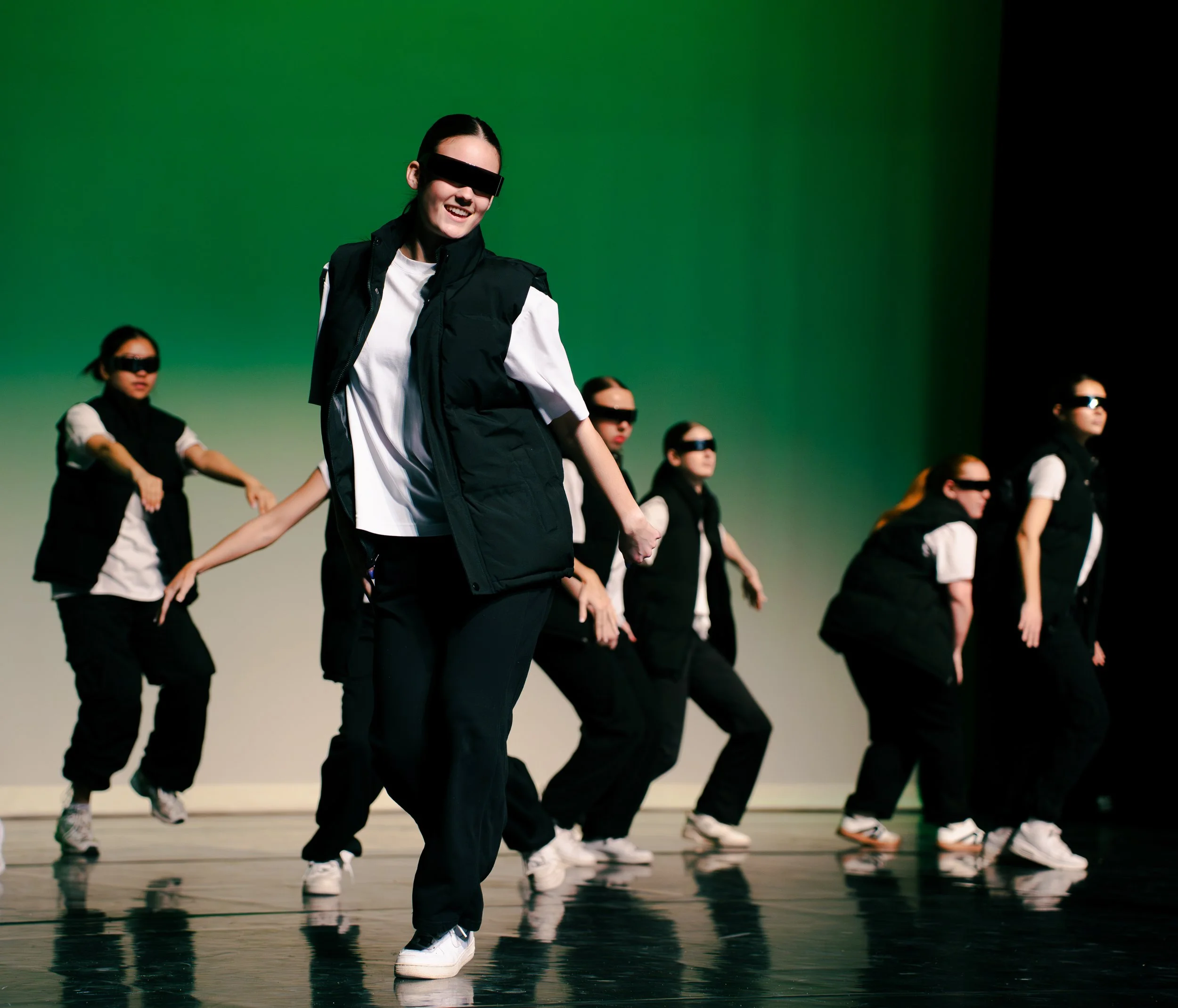 adv hiphop 1.jpg