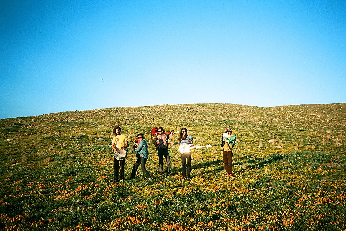 the-growlers-comparten-descarte-ultimo-album-late-bloomers-1.jpg
