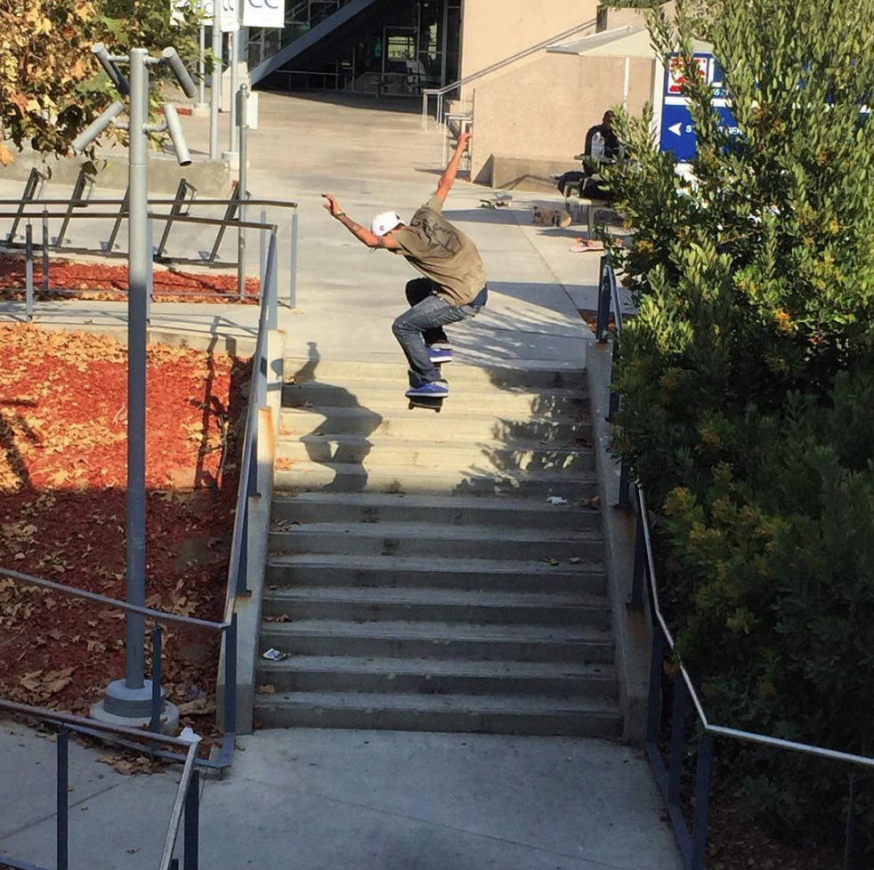 Quick Session With Skater Carlos Vega