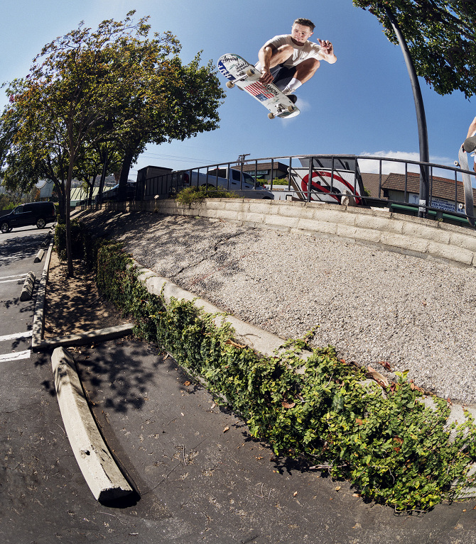 02.55pm-JAKE-ANDERSON---JAPAN---LOS-ANGELES---PETERS0083_670.jpg