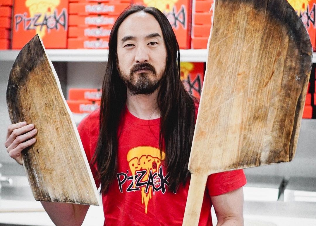 Pizza + Steve Aoki = PIZZAOKI