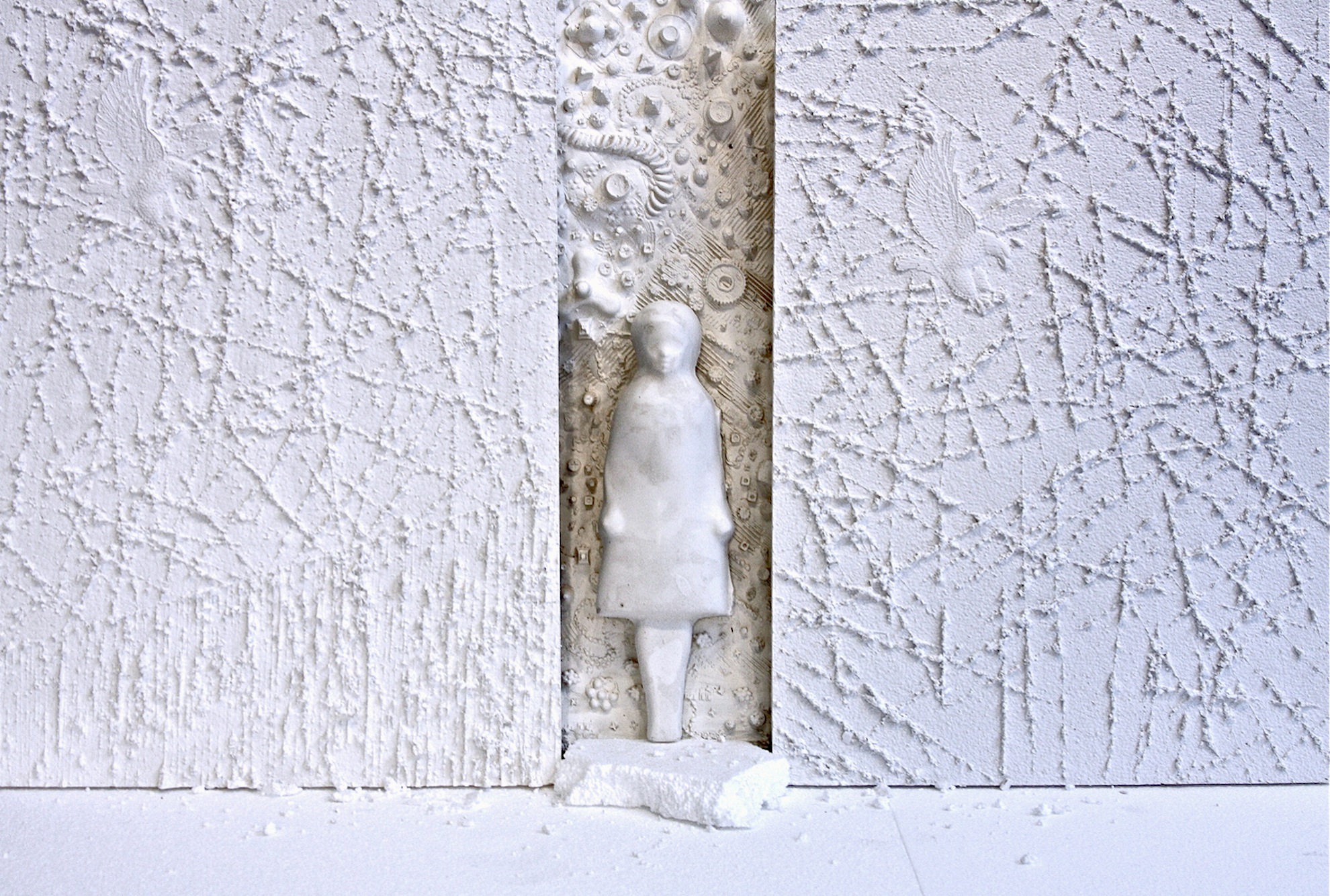 Sara Mejia Kriendler, In Line for the Shrine (detail), 2015, Hydrocal, Styrofoam, 35 x 96 x 24 inches