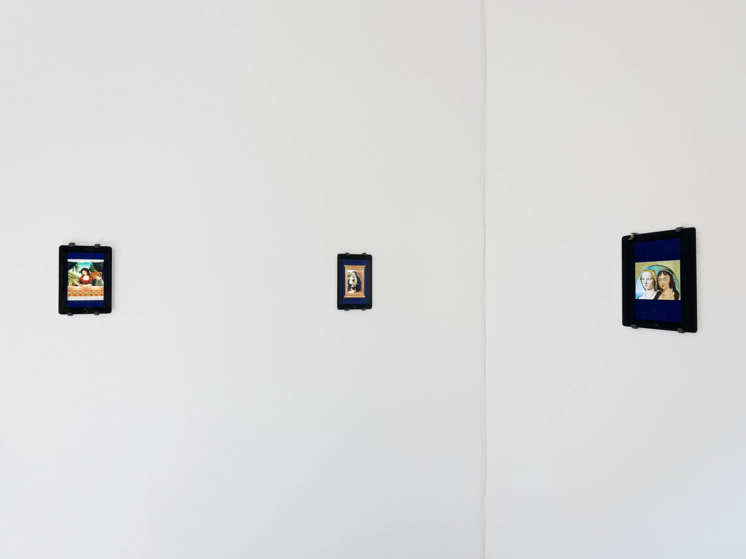 AIR_Appearance_Stripped_Bare_DSF1180.jpg