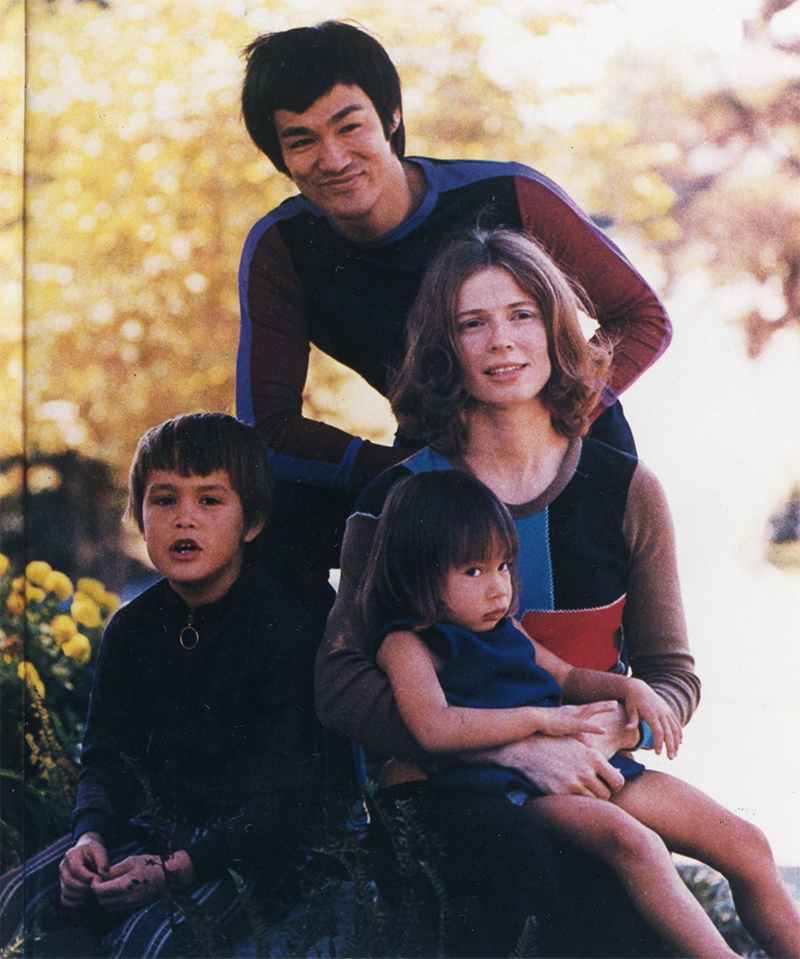 Biografi Bruce Lee photo