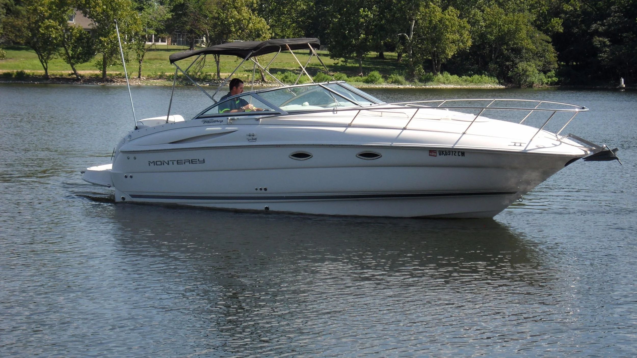 2000 monterey cruiser.jpg