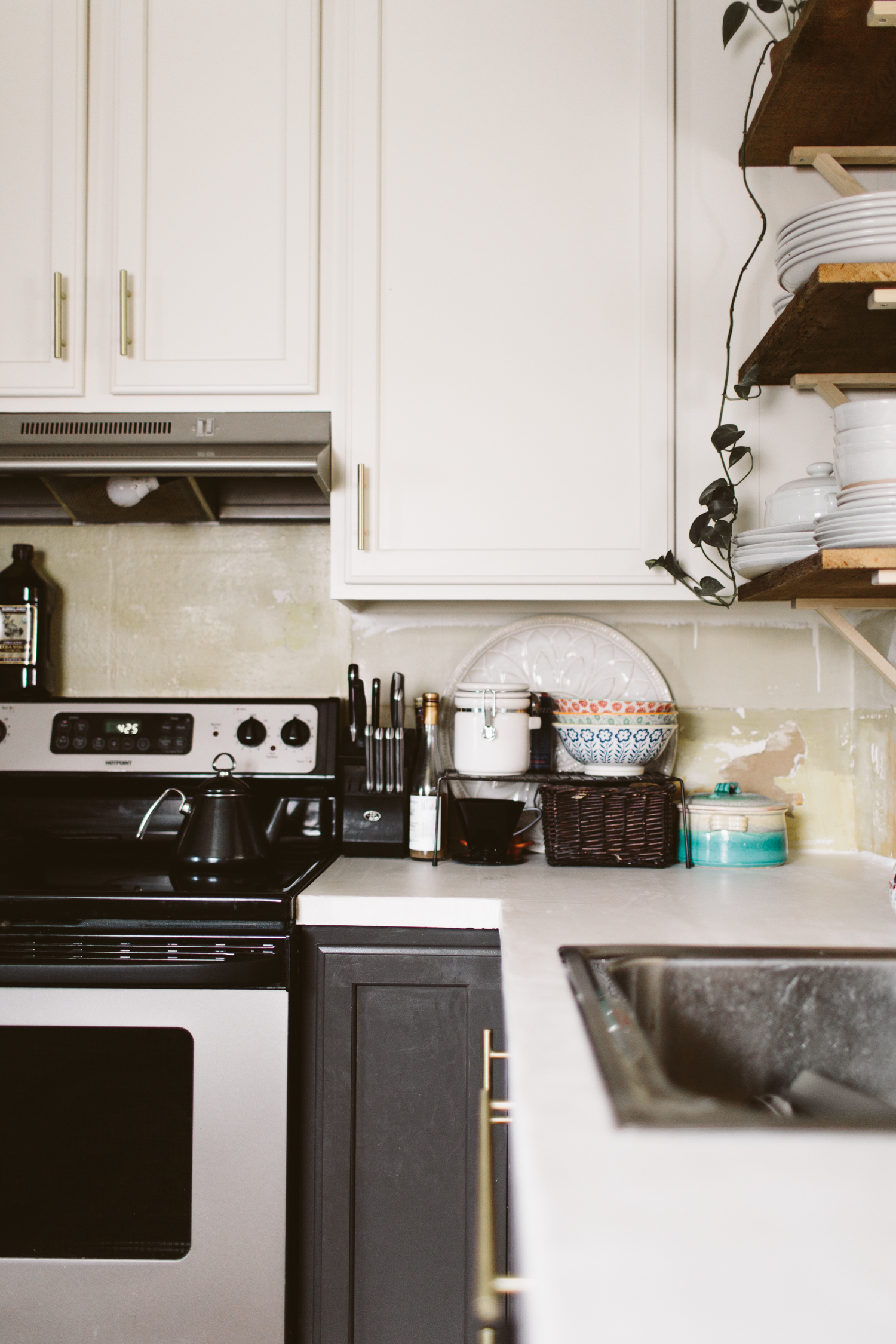 DIY White Concrete Skimcoat Countertops