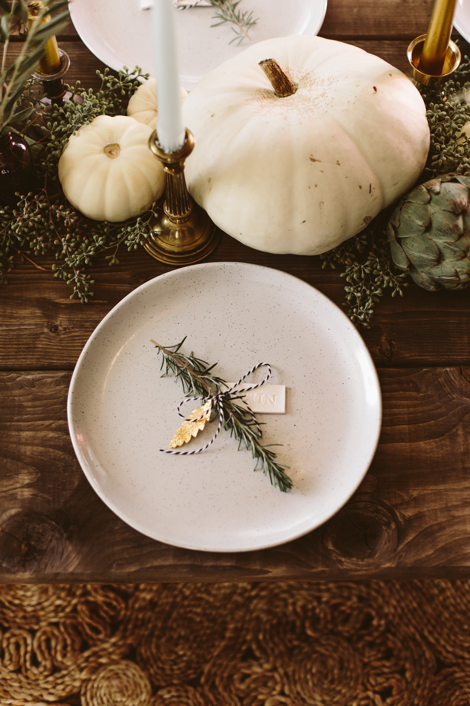 Refined Thanksgiving Tablescape