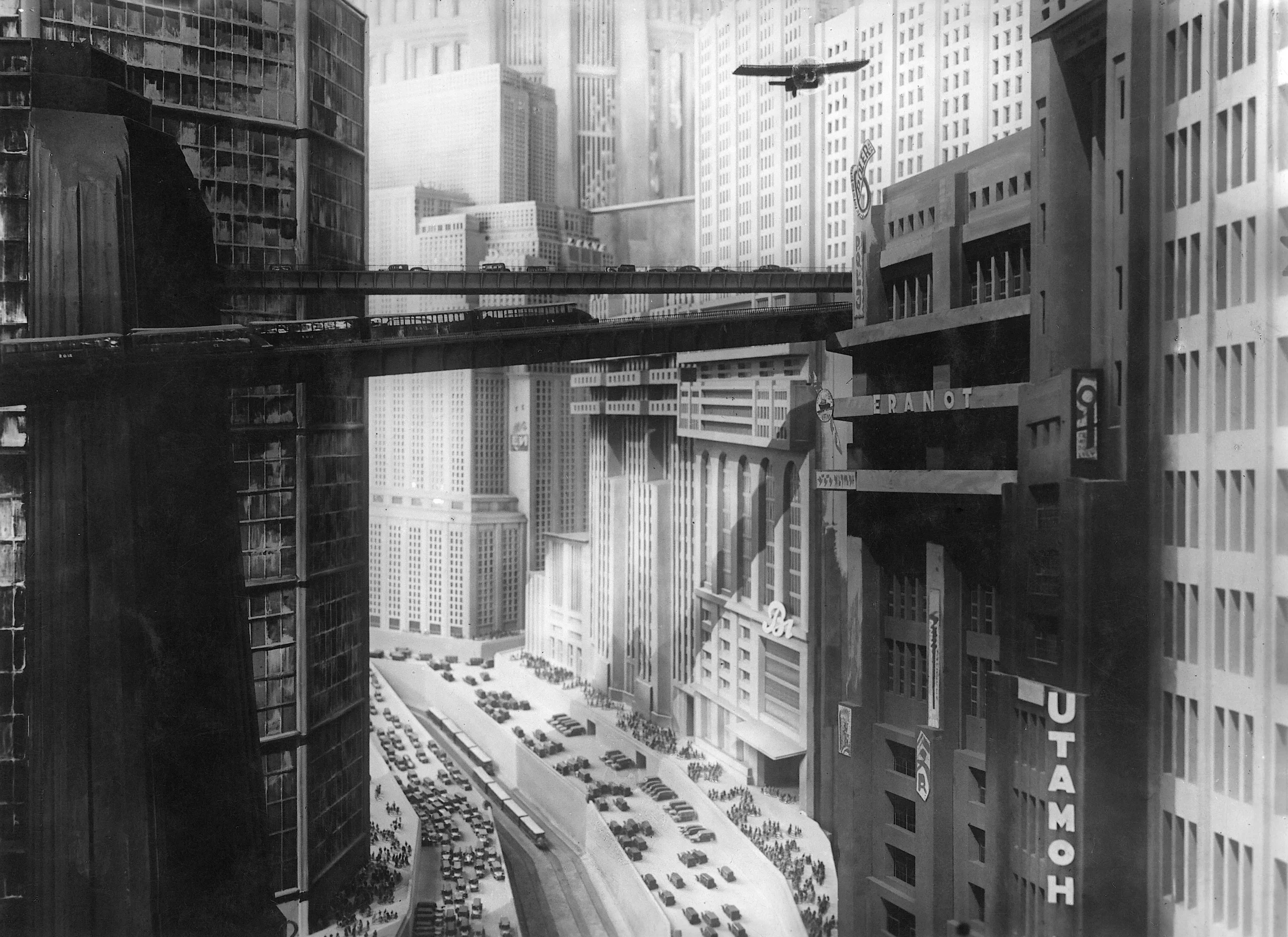 The vertical city of Metropolis