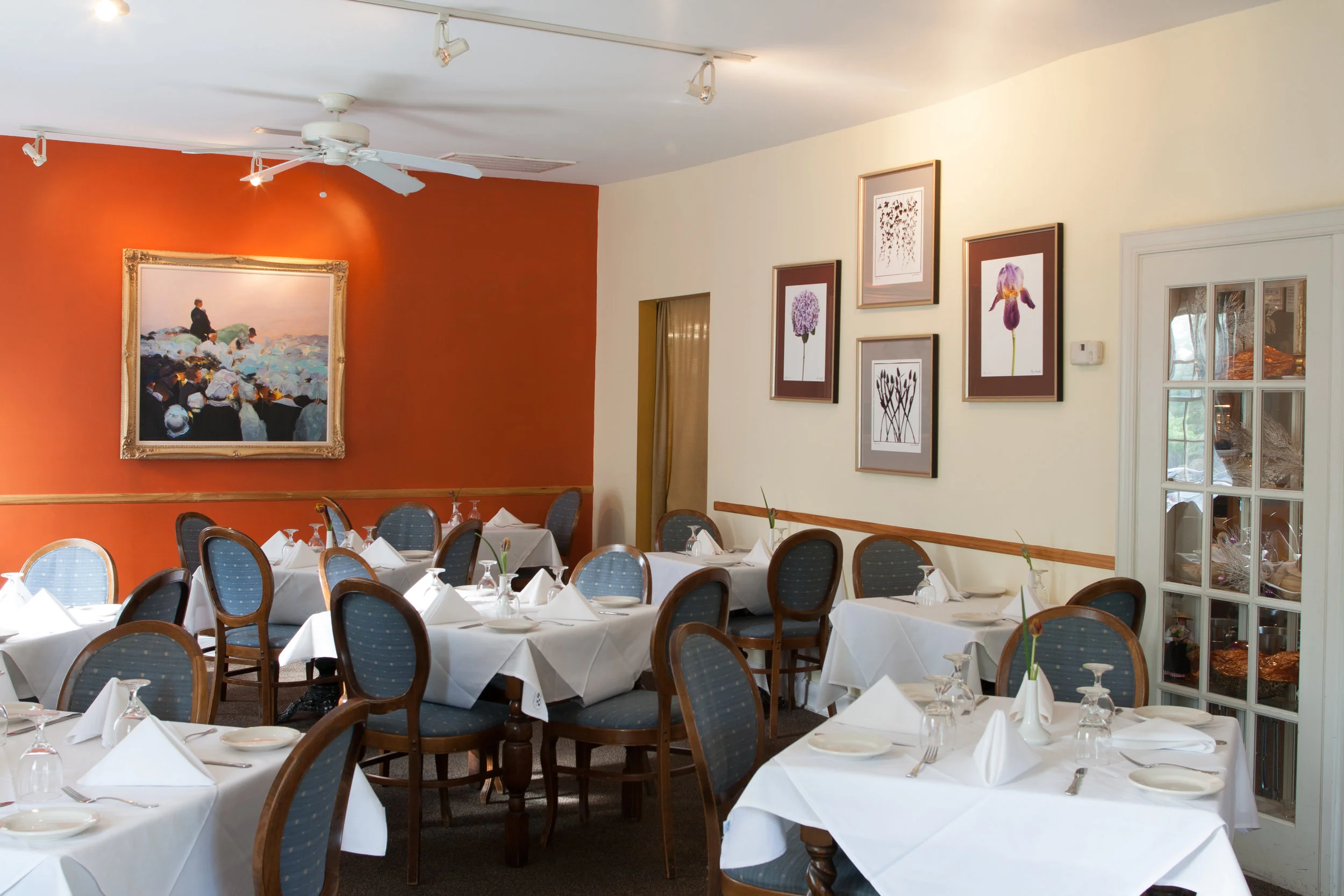 main-dining-room.jpg