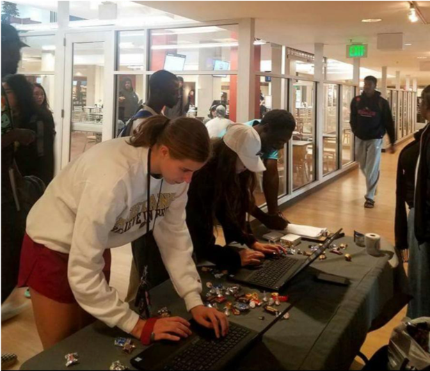SMSU students registering during National Voter Registration Day 2017