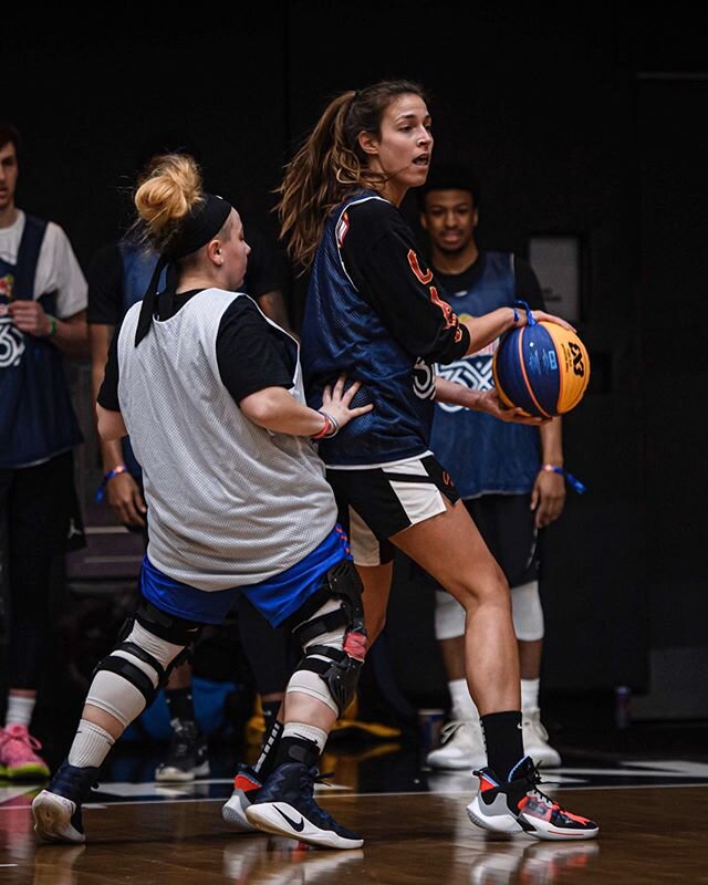03.03 - It&rsquo;s #3x3day and after dabbling in this fluid, innovative version of hoops ... I👏AM👏HERE👏FOR👏IT. Thanks to @redbull for the run and @fiba3x3 for the game itself. Left most impressed by the rules that challenge the average pickup 3x3