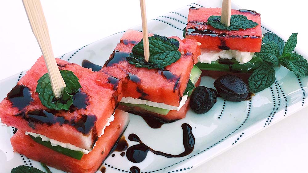 Watermelon: 4 Healthy Reasons to Indulge in it this Summer!