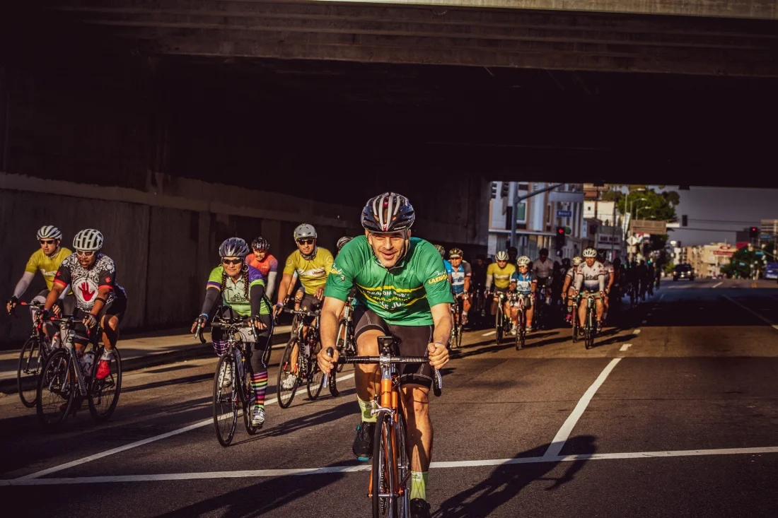 TOUR DE LAEMMLE