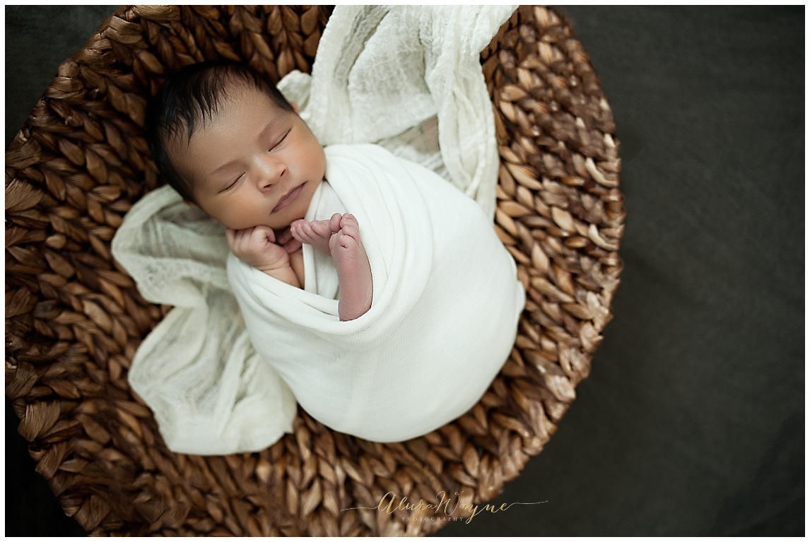 nashville-tn-newborn-photographer-alurawayne-photography 11.jpg