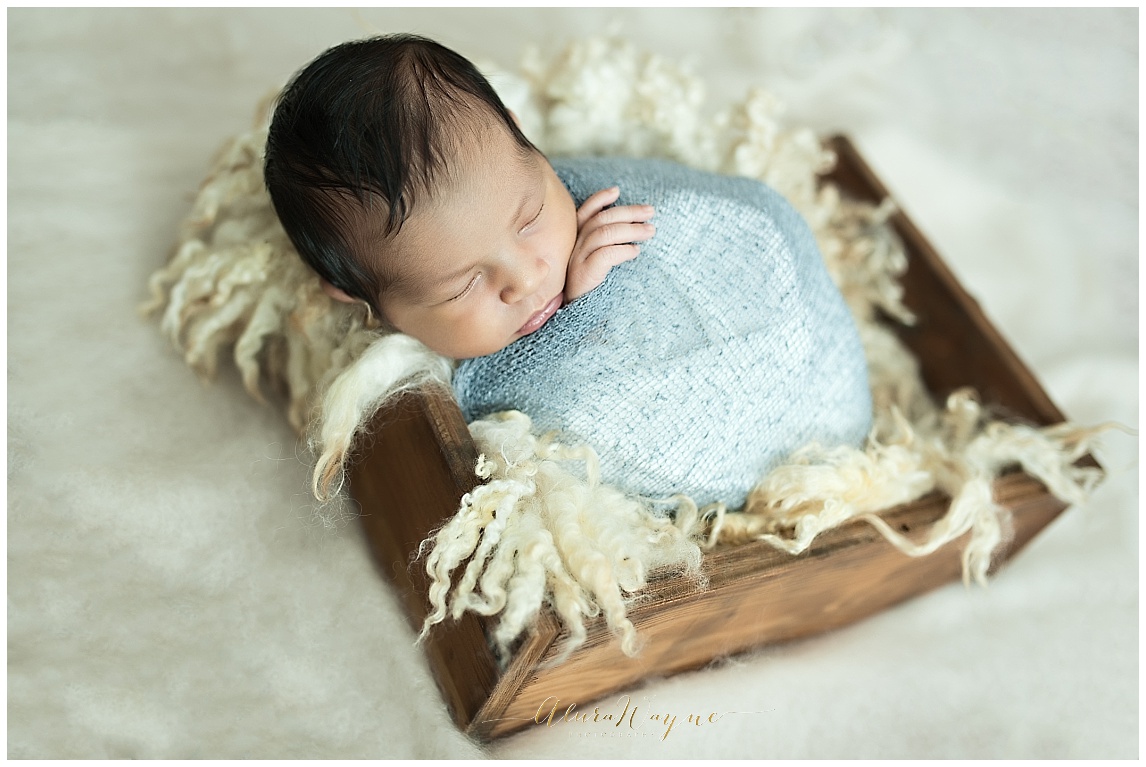 nashville-tn-newborn-photographer-alurawayne-photography 15.jpg