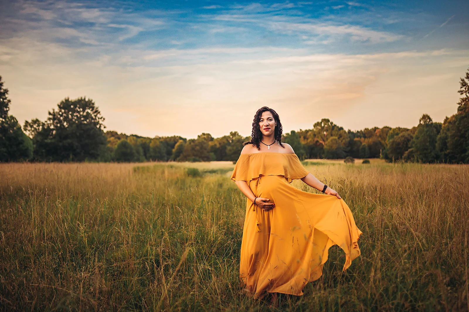Nashville Maternity Photographer | AluraWayne Photography + Film