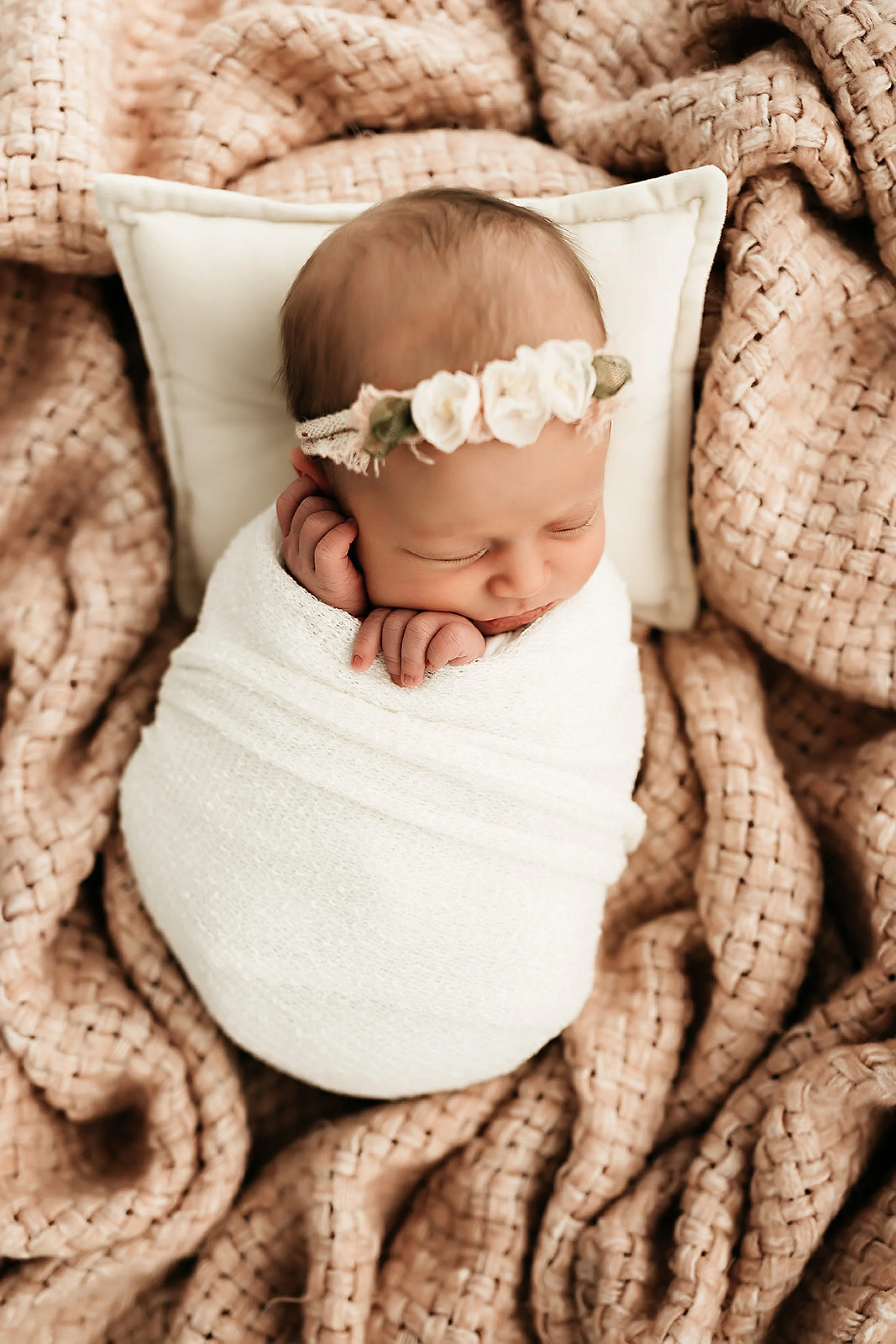 Fisher Newborn Session | Nashville Newborn Photographer | AluraWayne photography