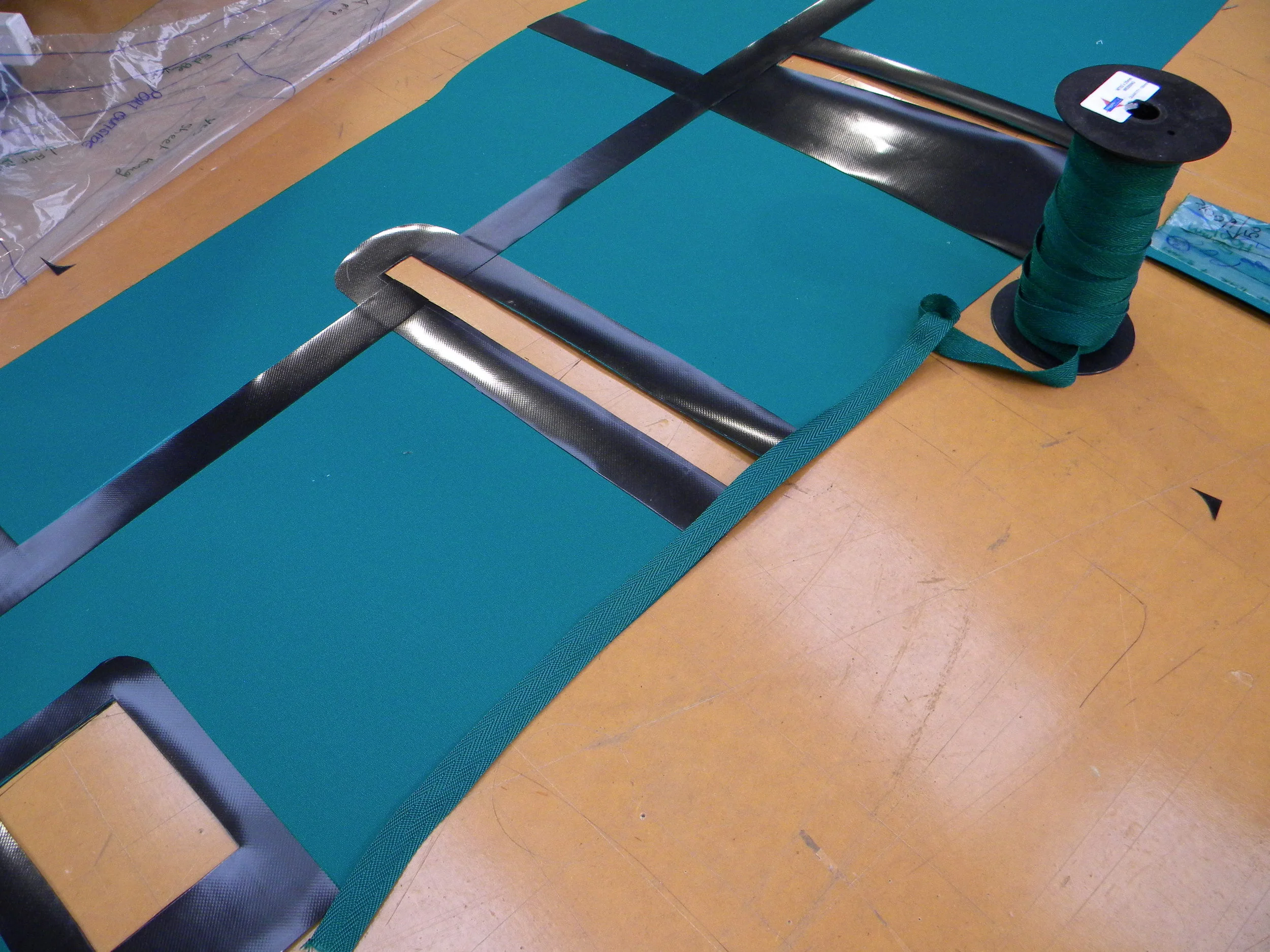 Trailer sailer lee cloths 002.jpg