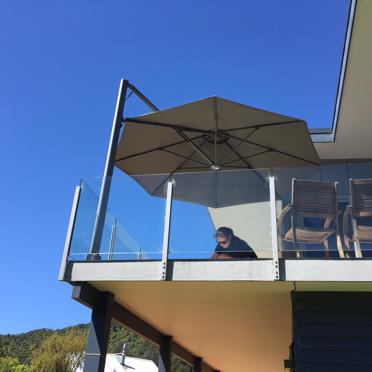 Ngakuta umbrella 2.JPG