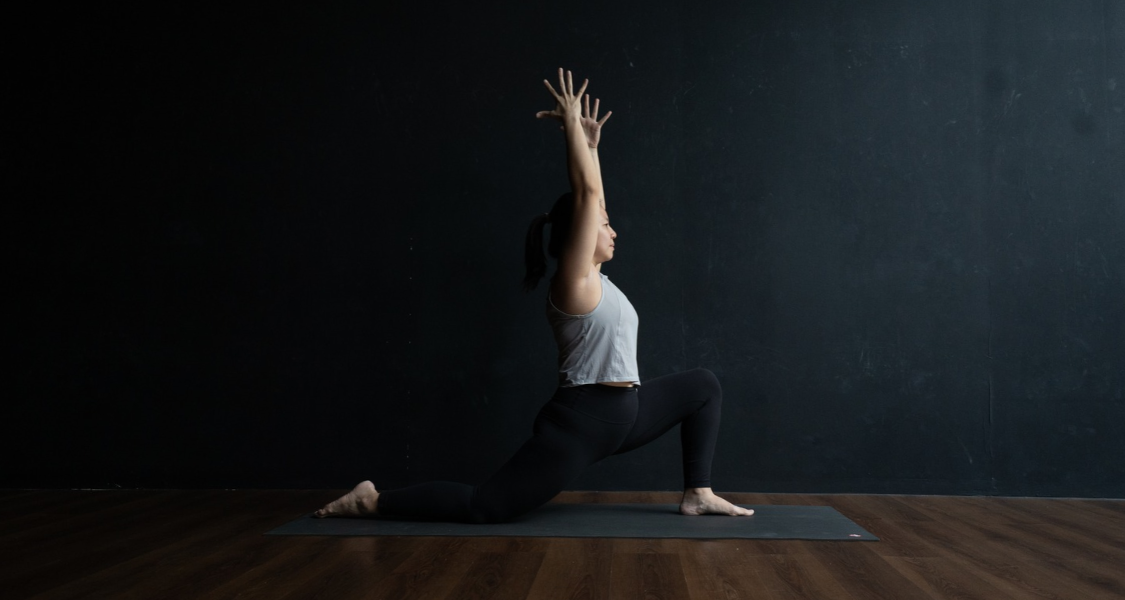 HIP RELIEF FOR SITTING BODIES