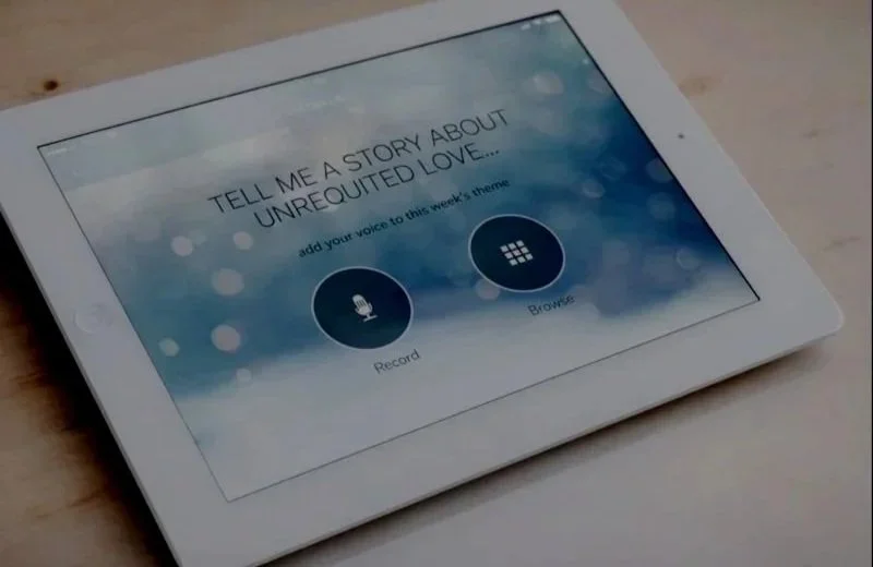 tablet mock up_clean.jpg