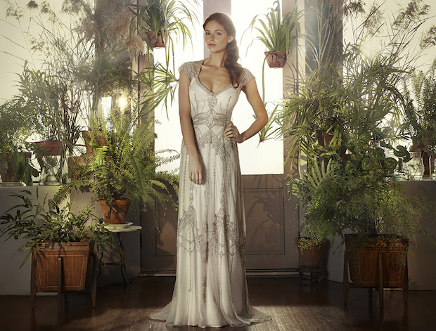 Sabine_Gwendolynne_wedding_dress.jpg