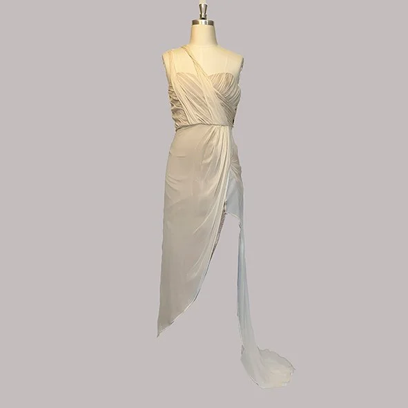Pascale Front Gwendolynne Wedding Dress Melbourne .jpg